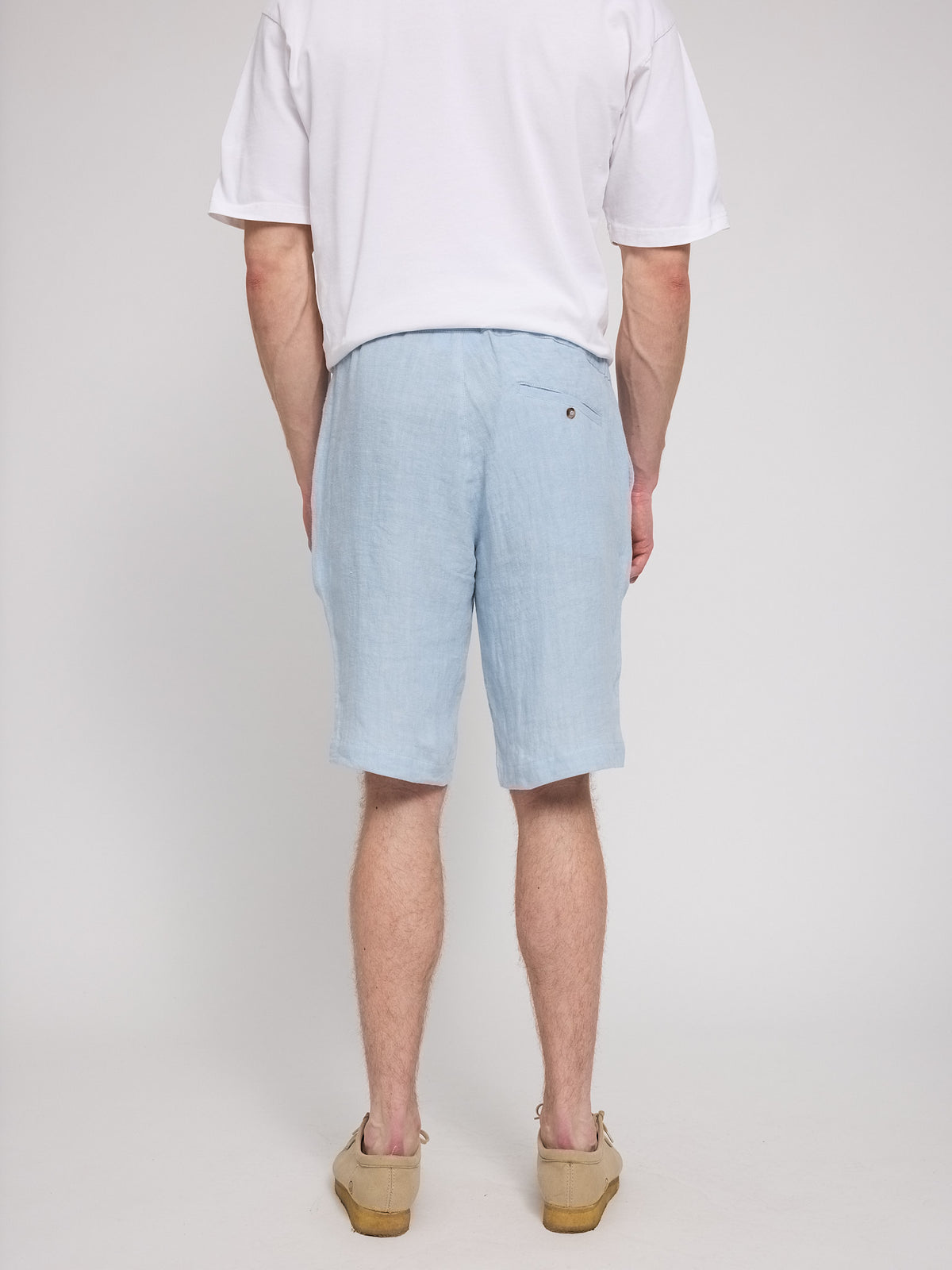 Leinen-Shorts in Hellblau von Mazine