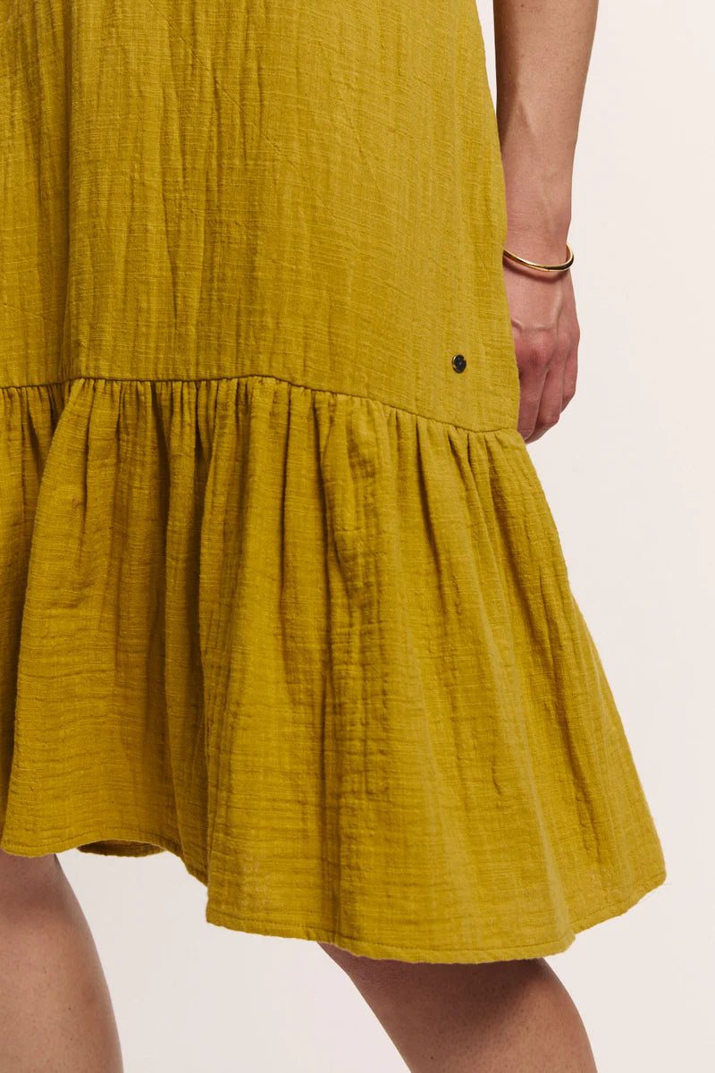 50% SALE: Sommerkleid in Mustard von Tranquillo