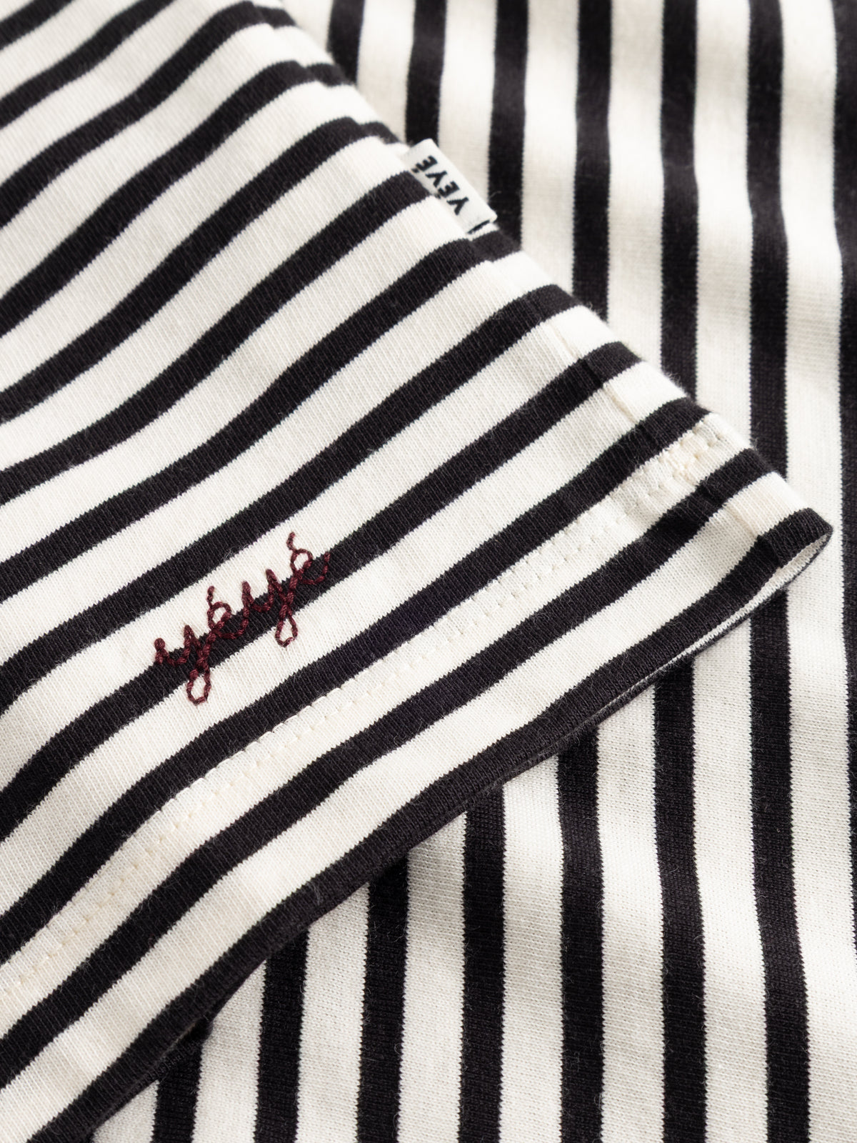 Langarm T-Shirt gestreift Schwarz/Weiss von Mademoiselle Yéyé